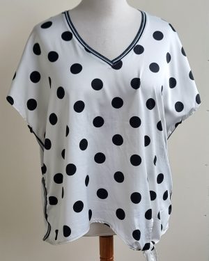 MS witte blouse/shirt met zwarte dots mt. XL
