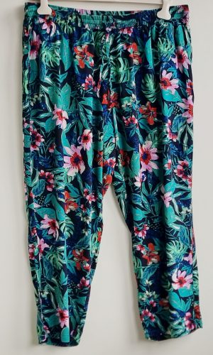 MS Mode zomerse zwarte broek met print mt. 52