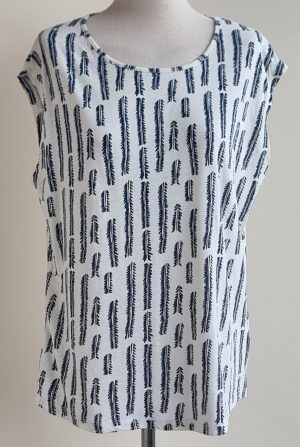 Silvercreek wit shirt met blauwe prints mt. S