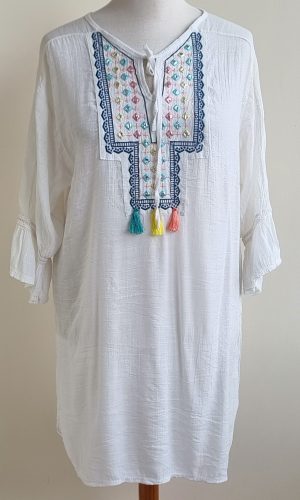 Made in Italy wit tuniek met borduur mt. XL