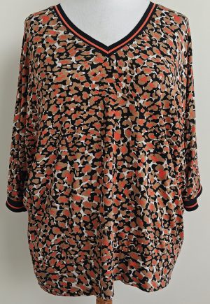 Miss Etam zwart/creme shirt met oranje/bruine print mt. XXL