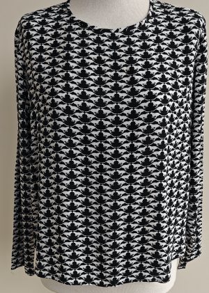 H&M zwart/witte blouse met kattenprint mt. 38