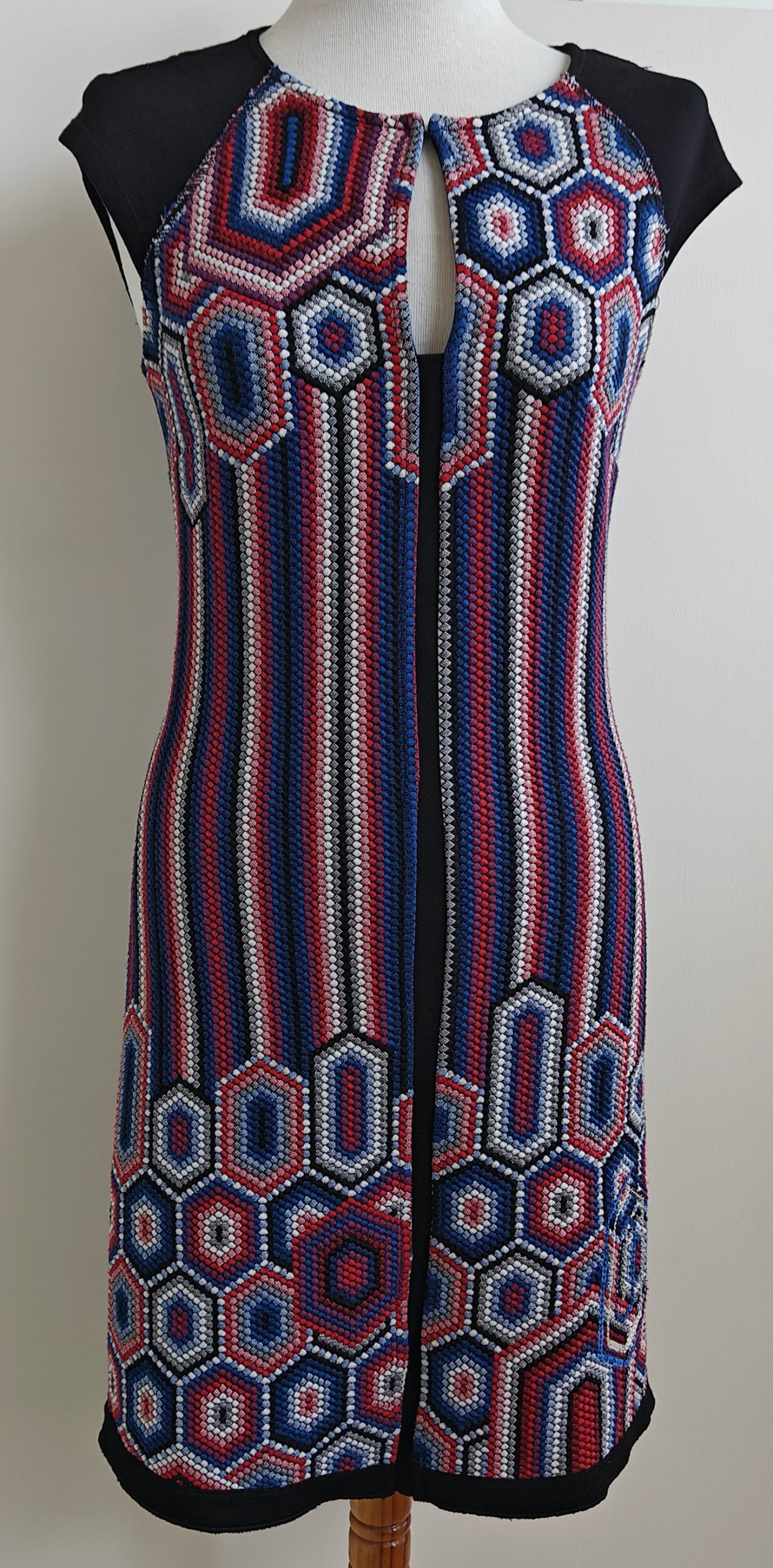Desigual zwart jurkje met bewerking mt. S