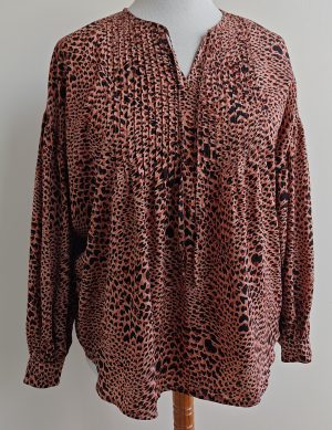 Norah oranje wijdvallende blouse met print. mt. 38