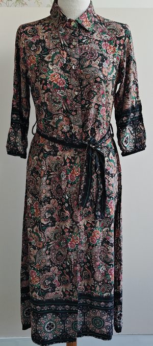Lola Liza gekleurde middellange jurk mt. 38