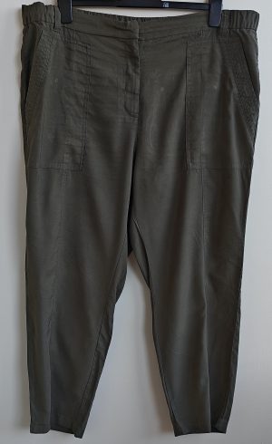 MS Mode donkergroene soepelvallende broek mt. 52